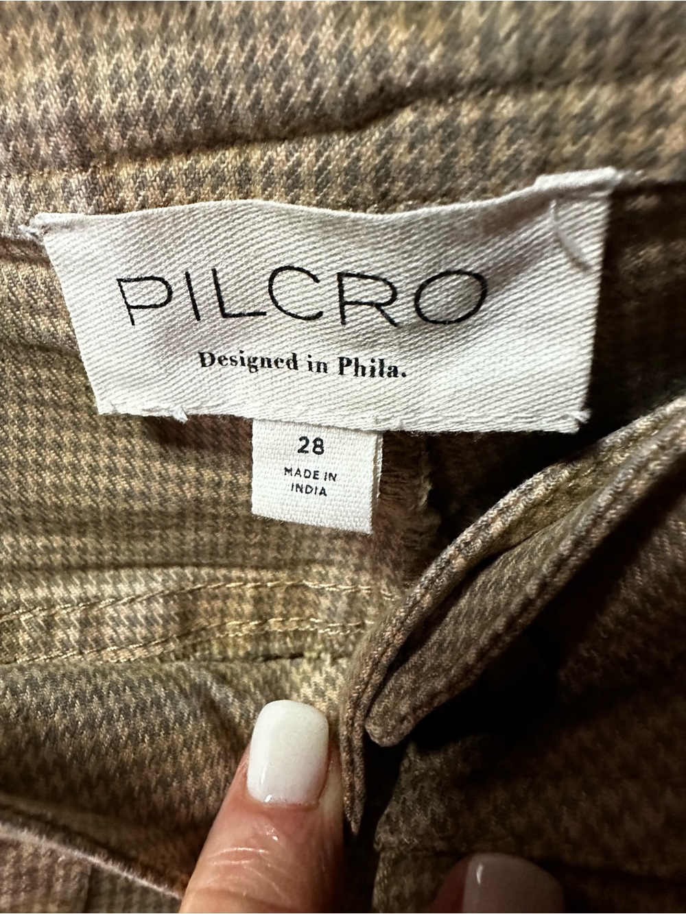 Pilcro Anthropologie Summit Brown and Cream Houndstooth Cargo Pants - Picture 5 of 14